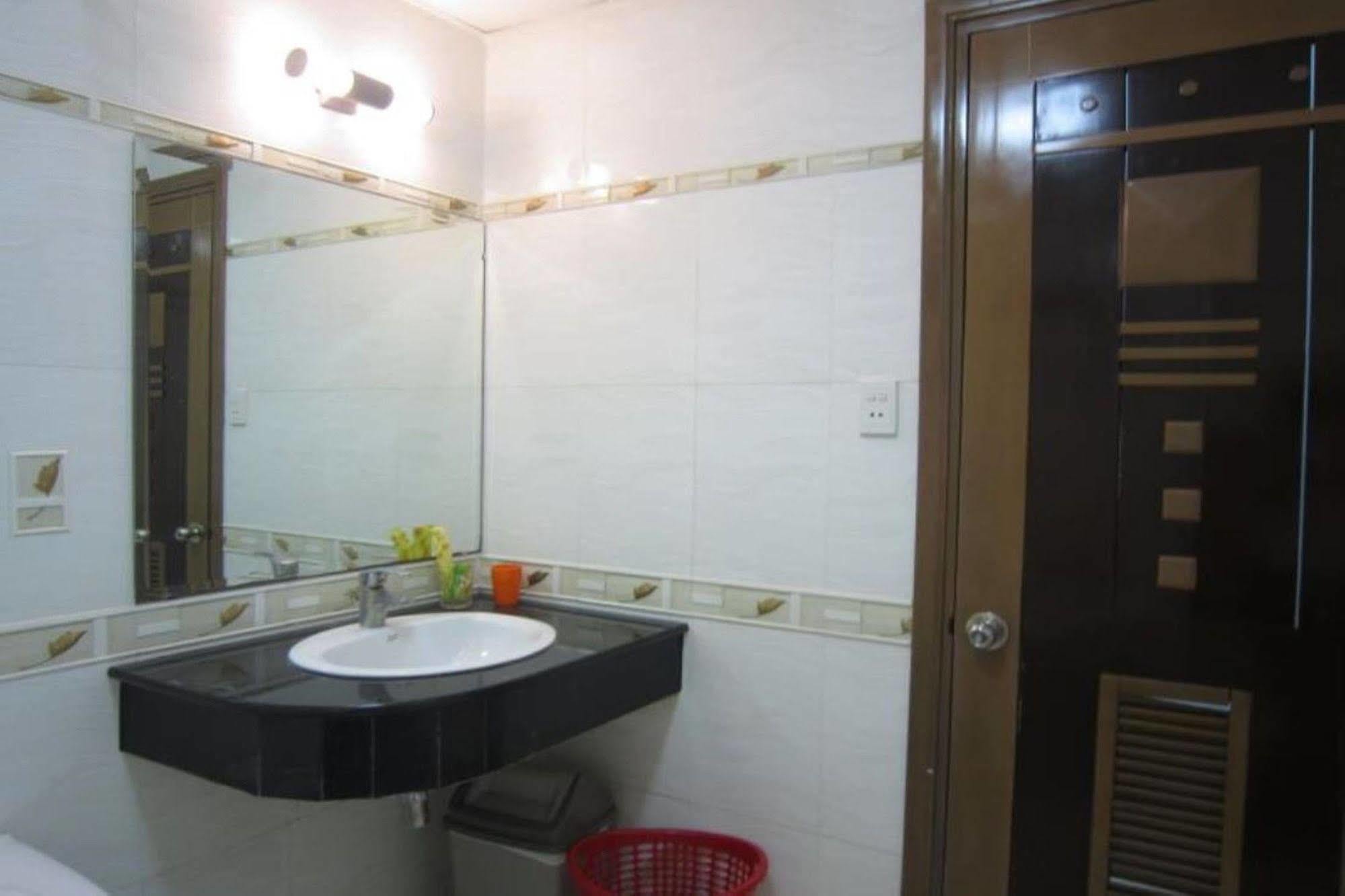 Quy Thanh Hotel Ho Chi Minh-byen Eksteriør bilde